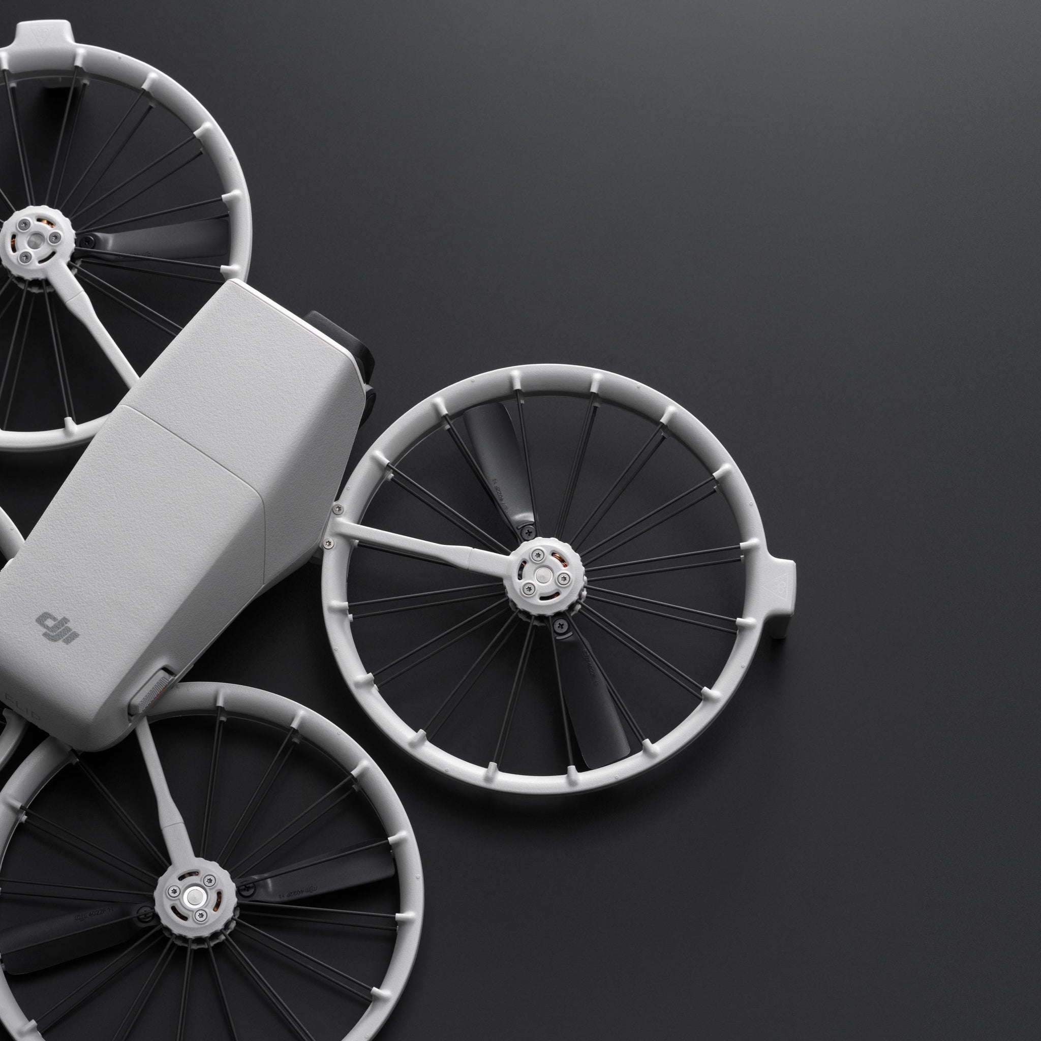 DJI Flip Propellers (Pair) (Screws Included)